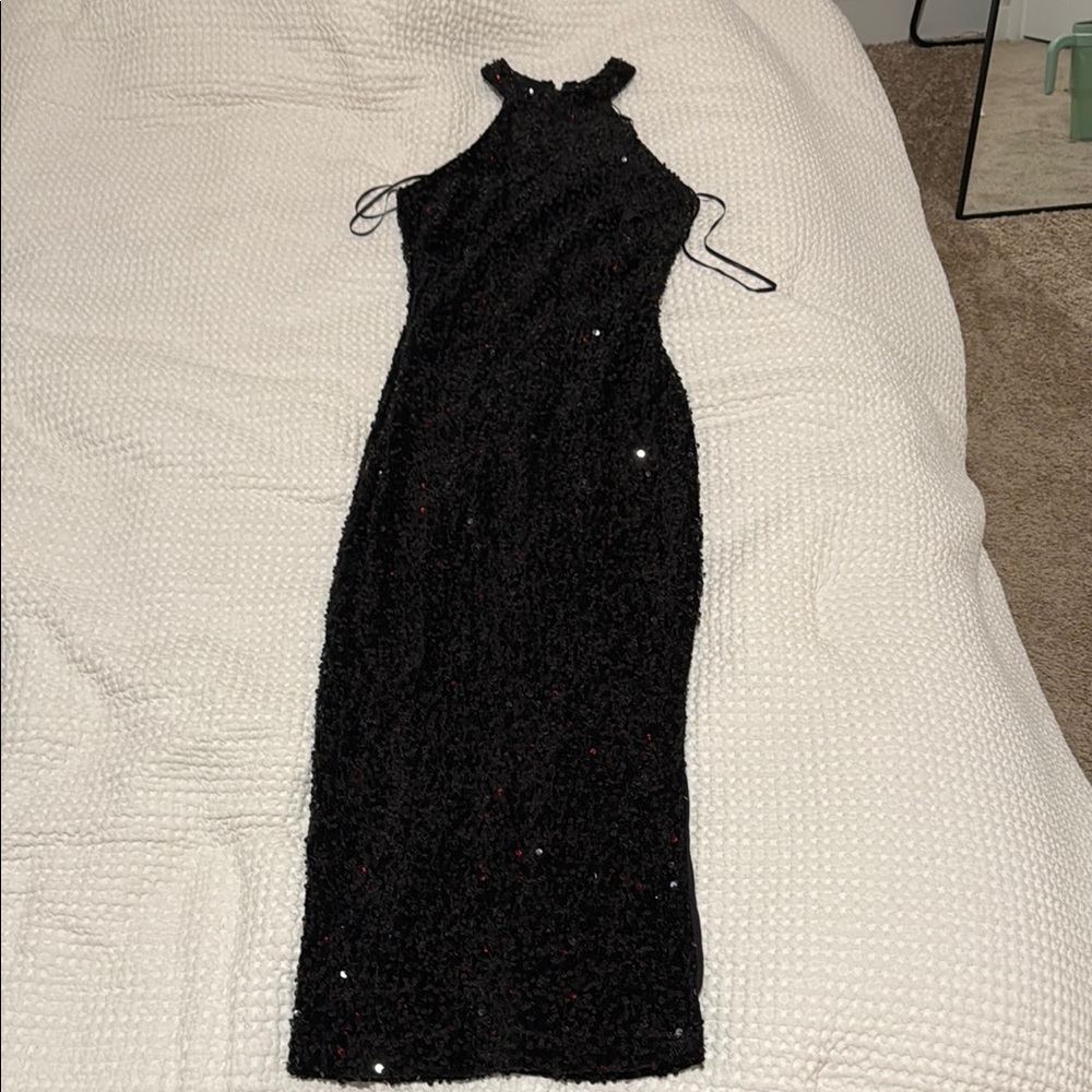 Elegant Black Sleeveless Dress